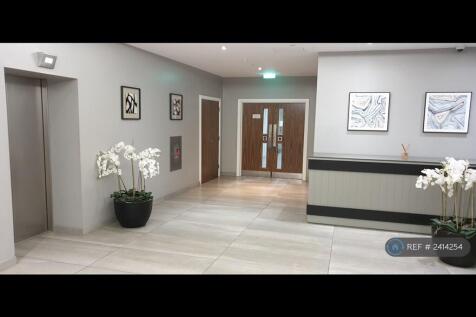 Lift n Lobby