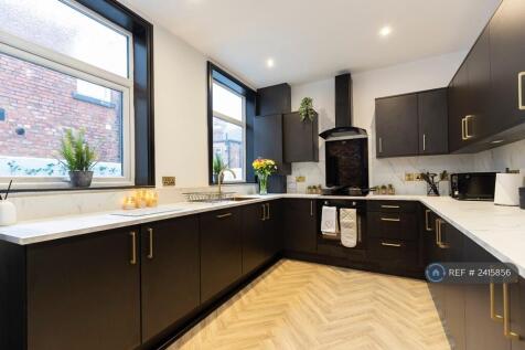 Communal Kitchen