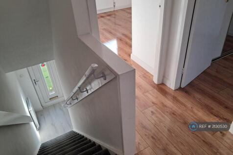Stairs/ Landing
