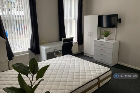 Ensuite Bedroom
