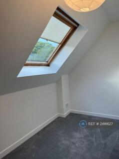 Single Bedroom: First Floor Facing Communal Garden