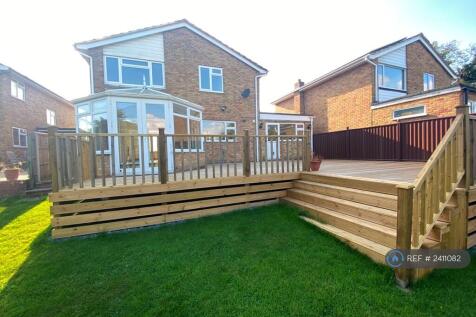 Large Rear Garden