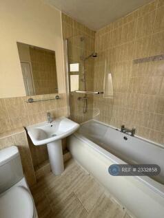 Toilet/Bathroom