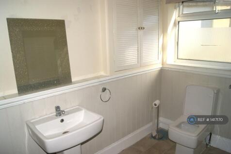 Bathroom On 1st Floor