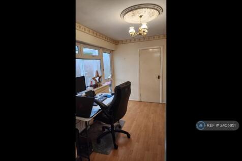 Dining Room / Home Office