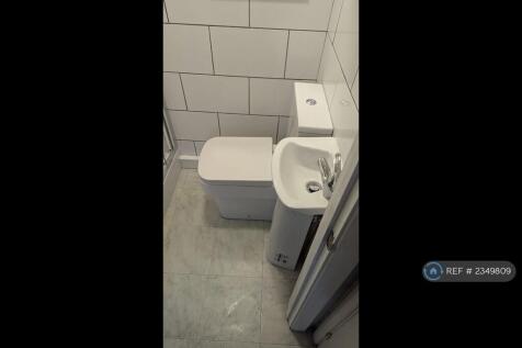 Ground Floor 3 Piece Bathroom View 4