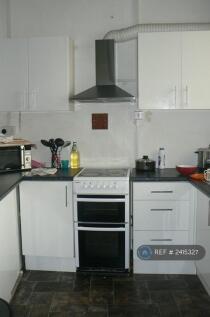 Studio Kitchen