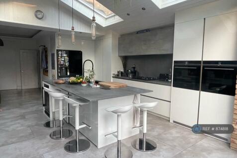 Open Kitchen 