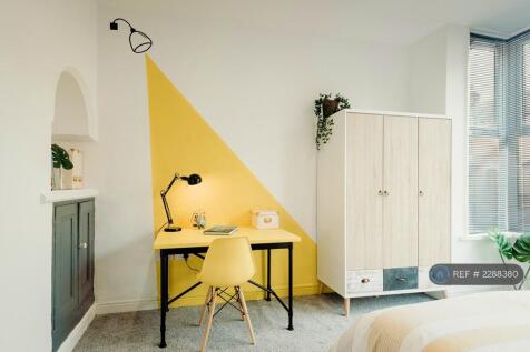 Ground Floor Front Bedroom