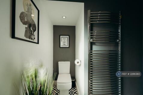 Shower Room w.c.