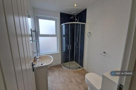 Upstairs Bathroom