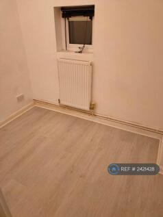 Small Single Room. 