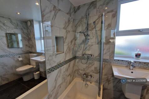 Upstairs Bathroom