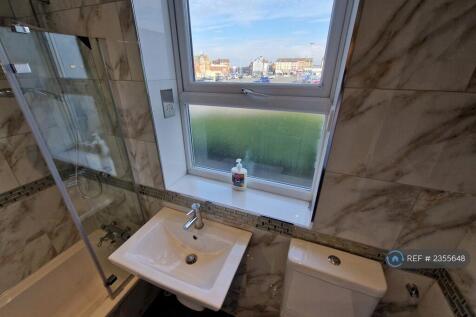 Upstairs Bathroom