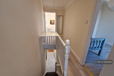 1st Floor Landing