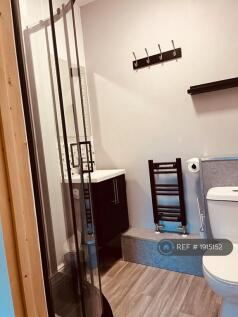 Bedroom4 En-Suite