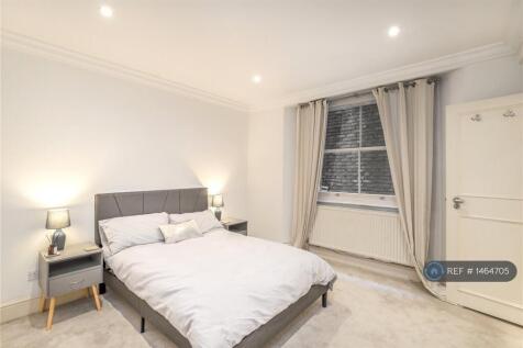 En-Suite Bedroom