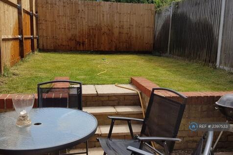 Patio/Garden From Patio Doors