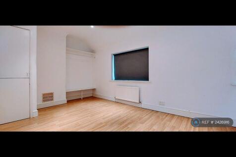 Master Bedroom Upstairs