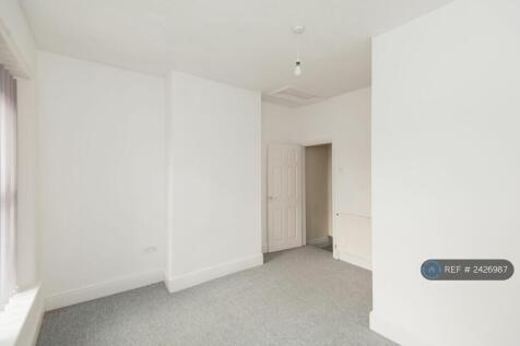 Front Bedroom With Ensuite Shower Room