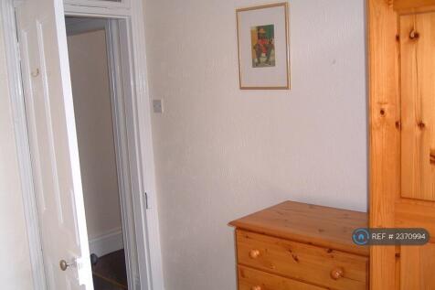 Single Front Bedroom