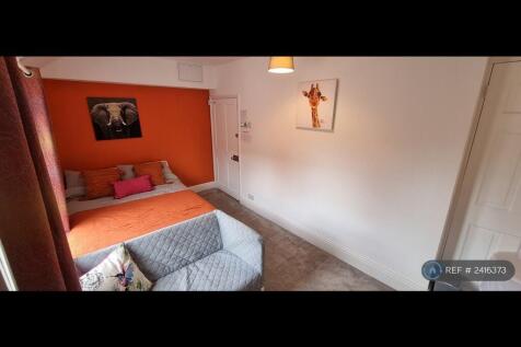 Room 5 - Double Room
