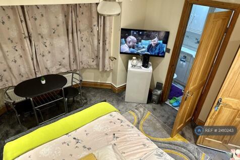 All Bills Ensuite Room