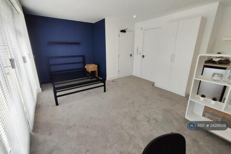 Room 2 - Ensuite &#43; Kitchenette &#43; Private Terrace