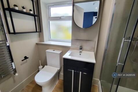 Room 3 - Ensuite &#43; Kitchenette &#43; Private Terrace
