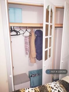 Build-In Wardrobe