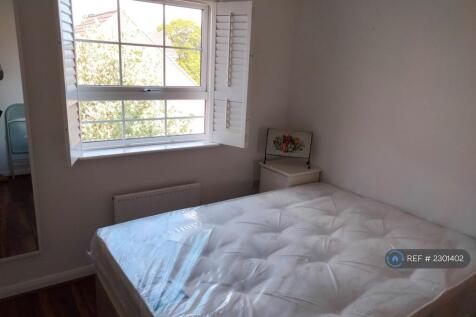 Bed3 Ensuite With Tv 