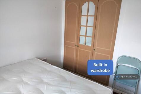 Bedroom 3 With Built In Wardrobe