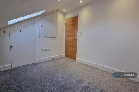 Upstairs Bedroom 3