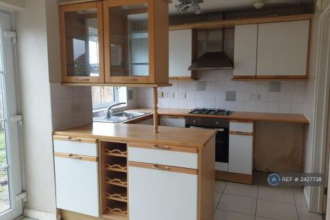 Dining Area To Kitchen