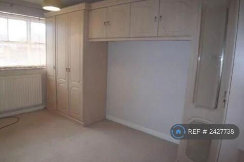 Main Bedroom, Good Storage 