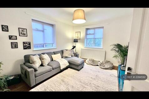 Large Lounge Img 1