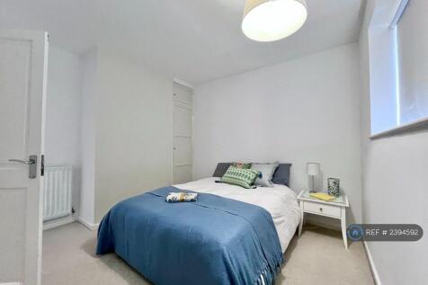 Double Bedroom Img 2