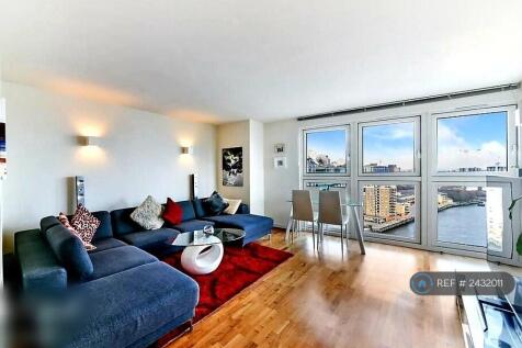 Spacious Living Area With a Breath-Taking View