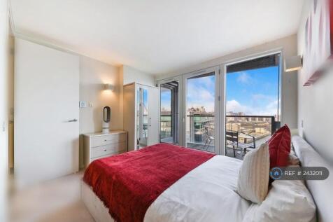 Light Filled Bedroom With Stunning Views