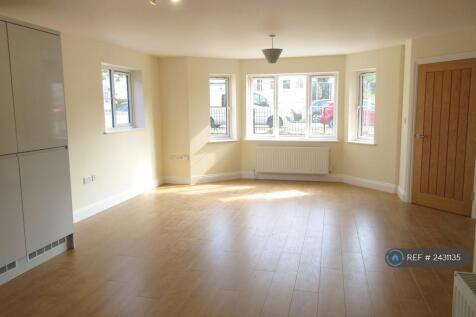 Lounge / Kitchen