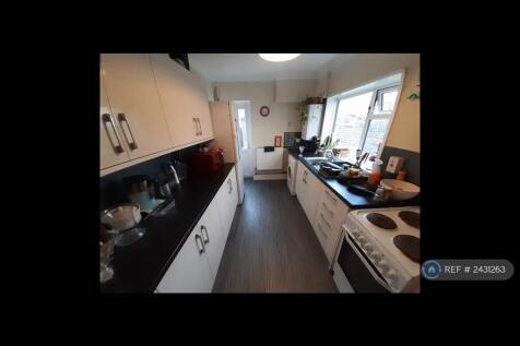 Kitchen [4.3m x 2.4m]