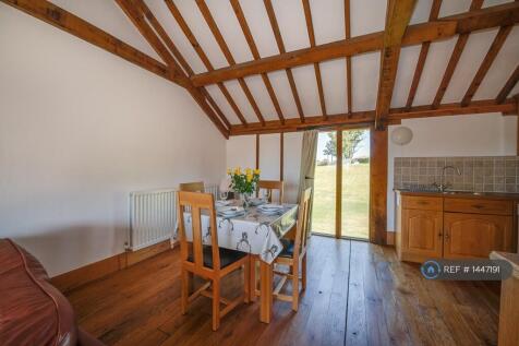 Dining/Kitchen Area
