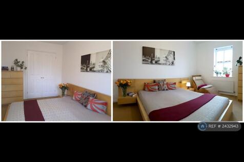 Master Bedroom (Both Sides)