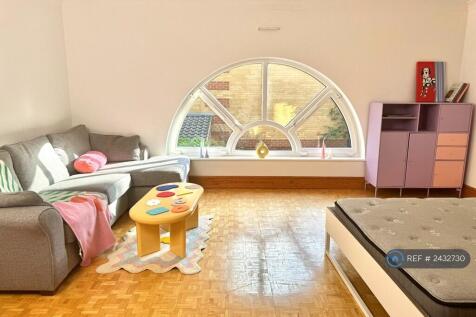 1st Floor - Bedroom 1