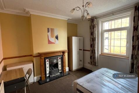 Ground Floor Bedroom (Room 1)