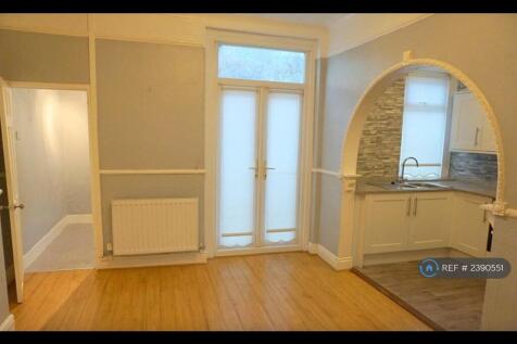 Reception/Kitchen 2