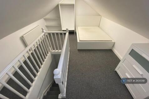 Loft Room - Room 5