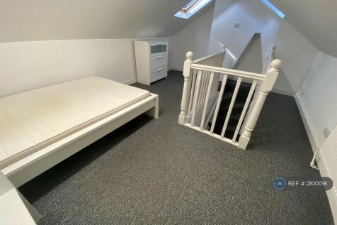 Loft Room - Room 5