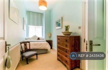 Bedroom/Office