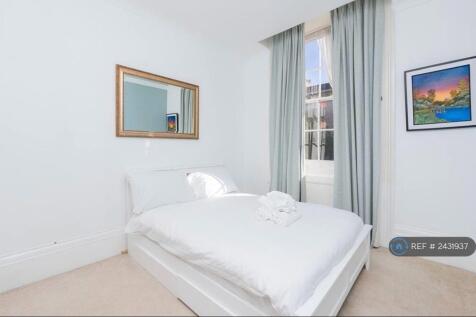 Bedroom- Small Double Bed